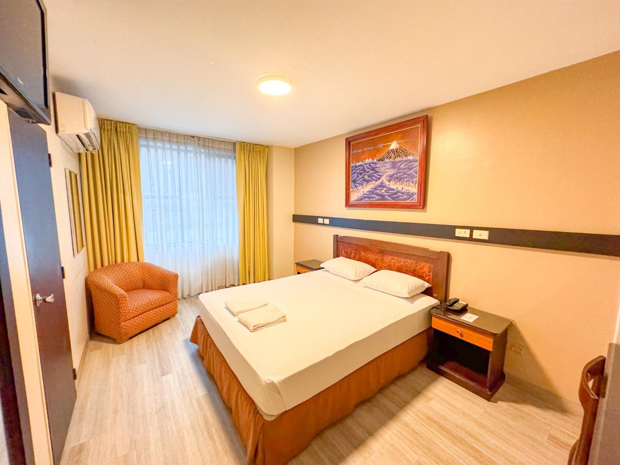 Gh Alexander Hotel グアヤキル エクステリア 写真