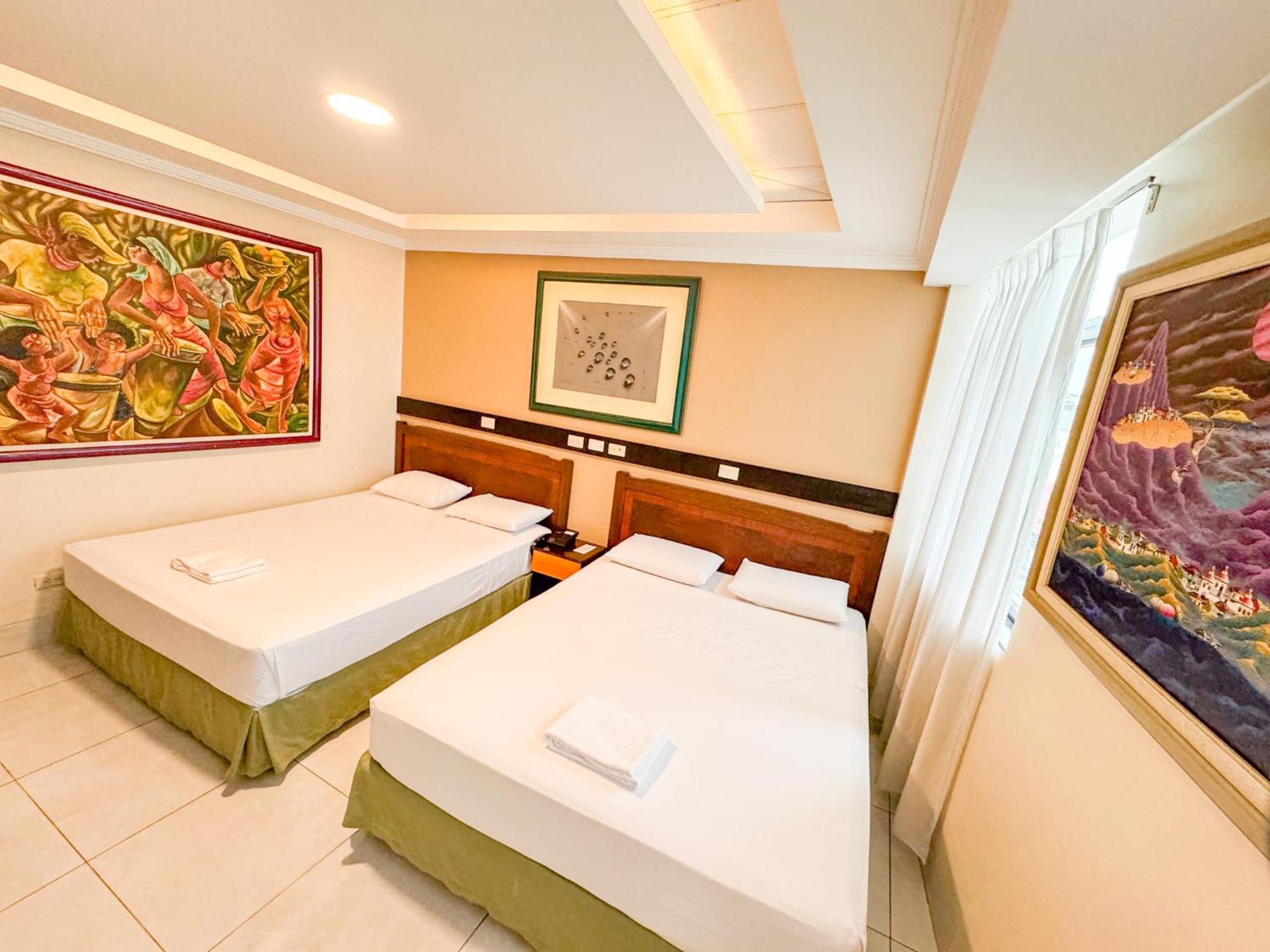 Gh Alexander Hotel グアヤキル エクステリア 写真